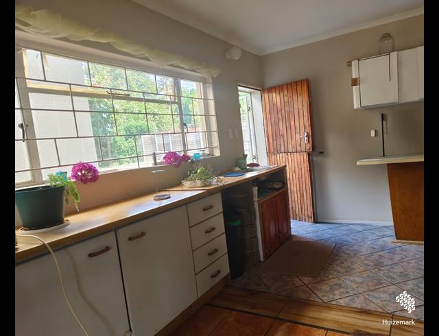 3 BEDROOM HOUSE TO LET IN SASOLBURG EXT 15
